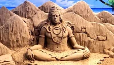 Sudarsan Pattnaik's Lord Shiva sand art is unmissable—See inside