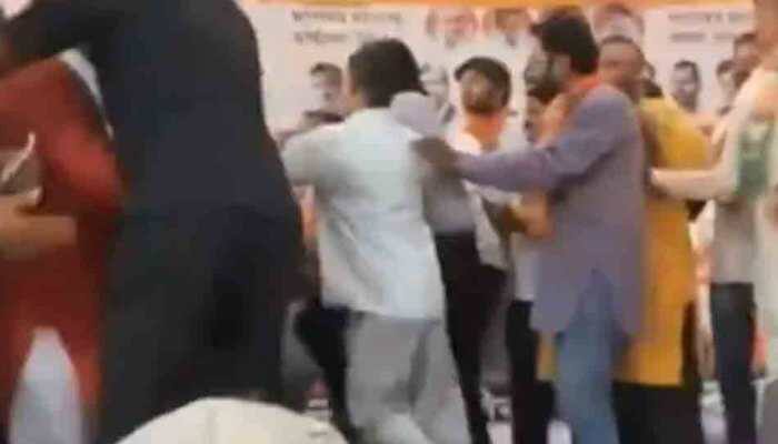 Hours before first phase voting, groups of BJP workers clash in Maharashtra's Jalgaon