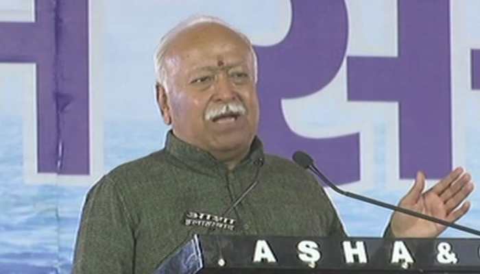 RSS chief Mohan Bhagwat among first to cast vote in Maharashtra&#039;s Nagpur