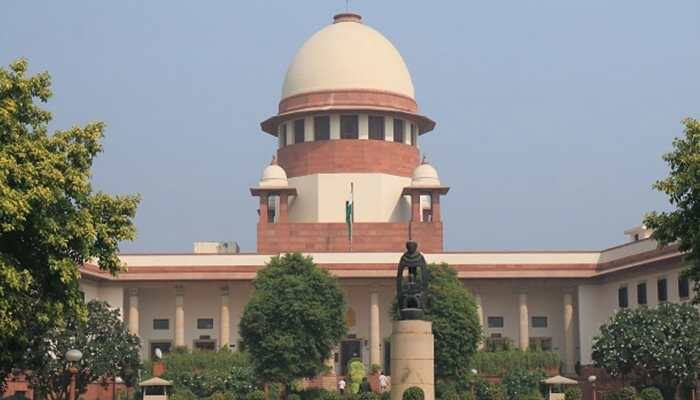 SC notice to West Bengal government over 'harassment' of officials for checking luggage of TMC leader's wife