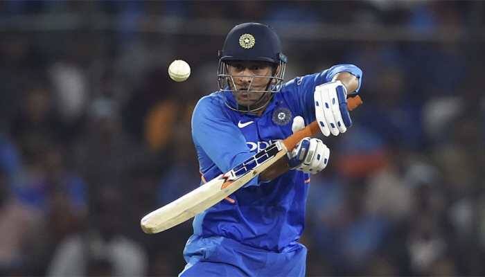 It was bizarre, unbelievable; MS Dhoni set wrong example: Former cricketers