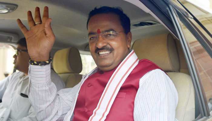 Choose between one who gives befitting reply to enemy or one who winks in Parliament: Keshav Prasad Maurya Choose between one who gives befitting reply to enemy or one who winks in Parliament: Keshav Prasad Maurya