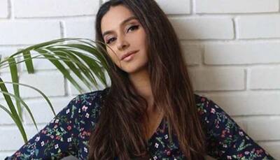 Web doesn't focus alone on hero or heroine: Shibani Dandekar