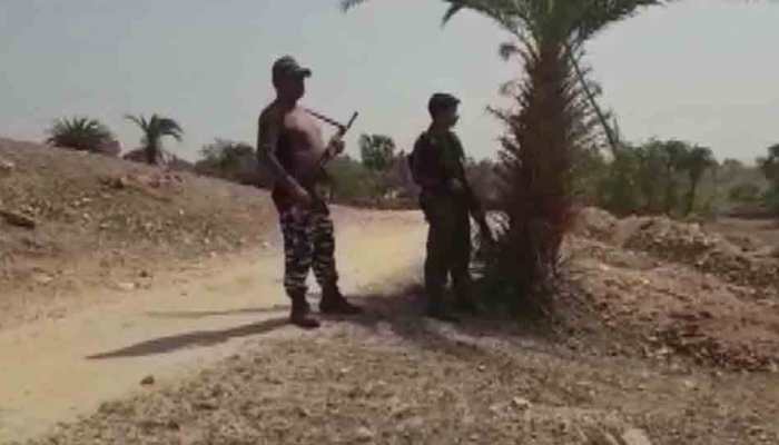 CRPF jawan, three Naxals killed in gunbattle in Jharkhand&#039;s Giridih