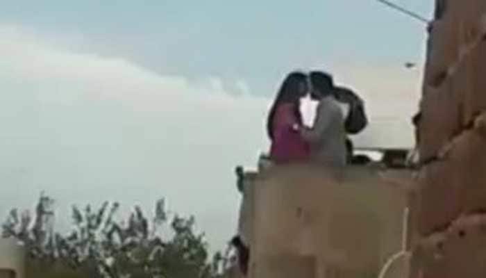 Deepika Padukone-Vikrant Massey&#039;s kissing scene from the sets of Chhapaak goes viral-Watch