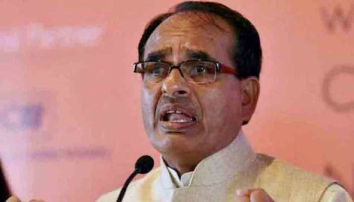 Denied permission to land chopper, Shivraj Singh Chouhan threatens Collector