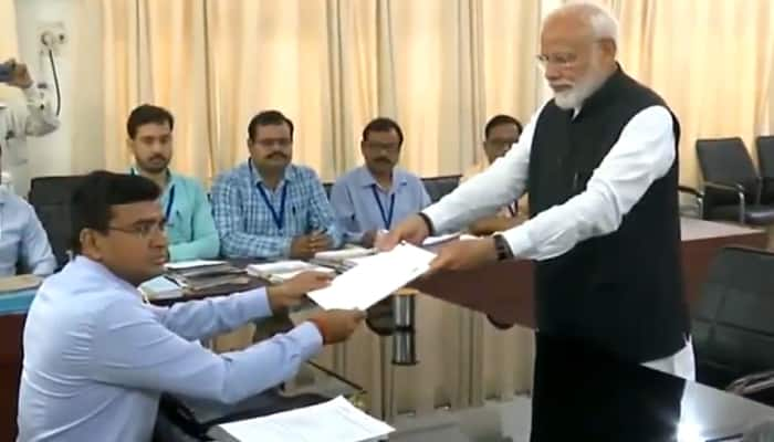 All you need to know about Surendra Singh, officer who accepted PM Narendra Modi&#039;s papers