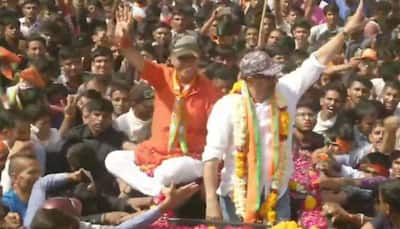 As Sunny Deol campaigns for BJP in Barmer, 'Gadar' dialogues being played in background