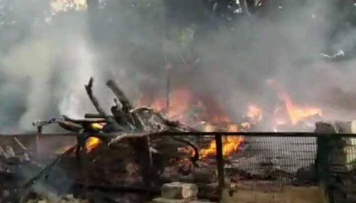 Fire breaks out outside Sonia Gandhi Camp in Delhi's RK Puram