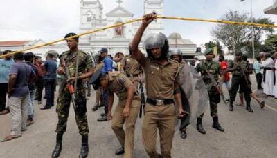 Sri Lanka bans face veils after attacks by Islamist militants
