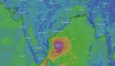 Odisha on high alert as Cyclone Fani progresses, CM Naveen Patnaik reviews situation 