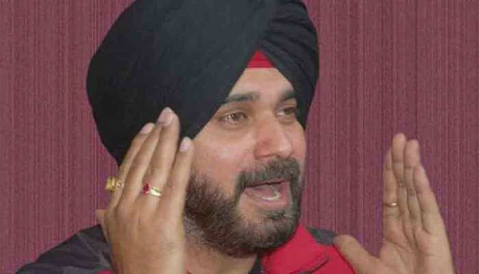 BJP files complaint with EC against Congress' Navjot Singh Sidhu's 'Chaiwala' tweet