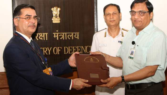 Defence Ministry signs contract to build 16 anti-submarine shallow water crafts for Indian Navy