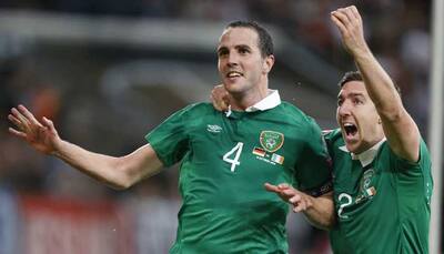 Former Manchester United defender John O'Shea to retire at end of season