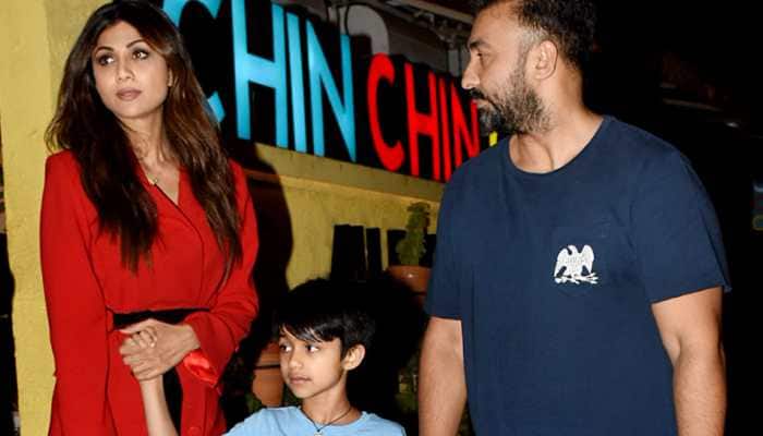 Shilpa Shetty enjoys dinner date with family in Juhu—Pics