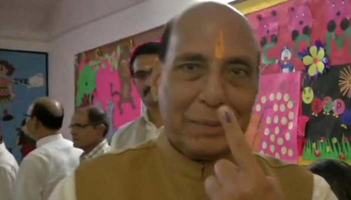 Can&#039;t predict anything, I leave the decision to voters in Lucknow: Rajnath Singh