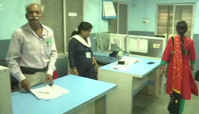 Polling underway in Madhya Pradesh; minor EVM issues at some booths