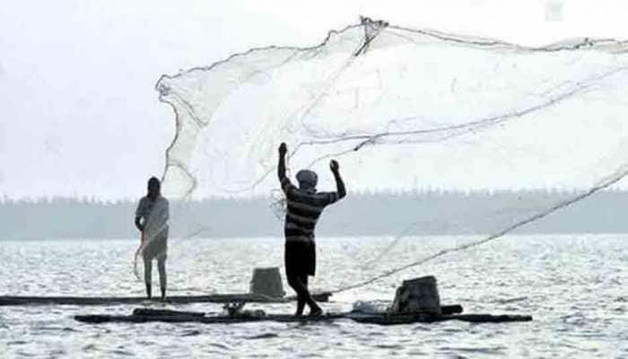 34 Indian fishermen arrested for straying into Pakistan waters