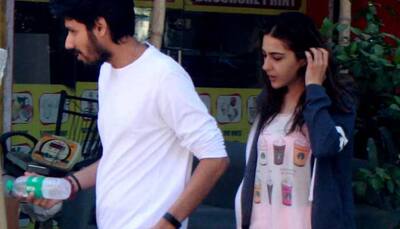 Sara Ali Khan spotted with a mystery man in Andheri—Pics
