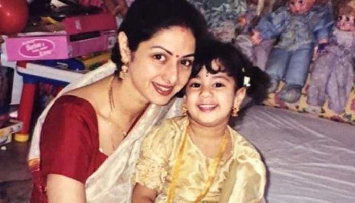 Janhvi Kapoor remembers mom Sridevi on Mother&#039;s Day 