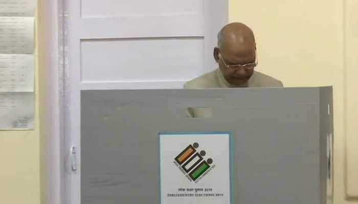 President Kovind casts his vote; Modi, Kejriwal urge people to vote in &#039;record numbers&#039;