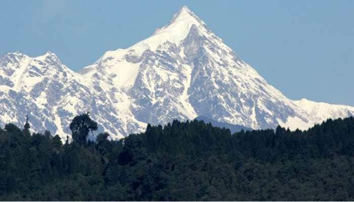 Two Indian climbers die on Mt. Kanchenjunga