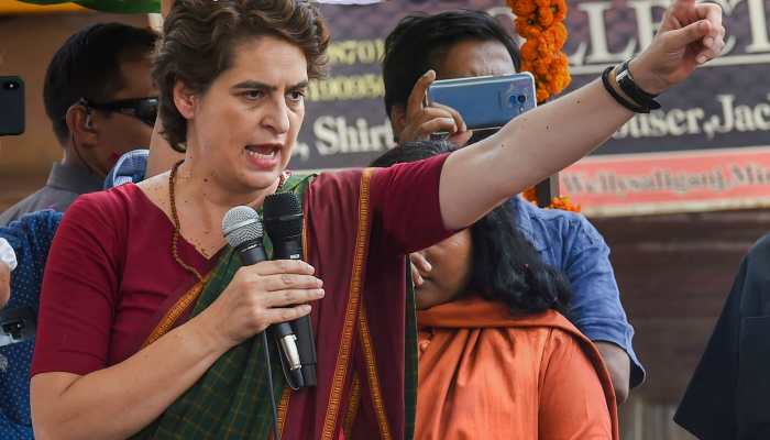 Amitabh Bachchan would've been better choice for PM than Narendra Modi: Priyanka Gandhi Amitabh Bachchan would've been better choice for PM than Narendra Modi: Priyanka Gandhi