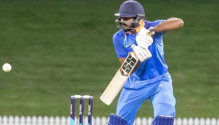 ICC World Cup 2019: Vijay Shankar gets hit on forearm at nets, sent for scan
