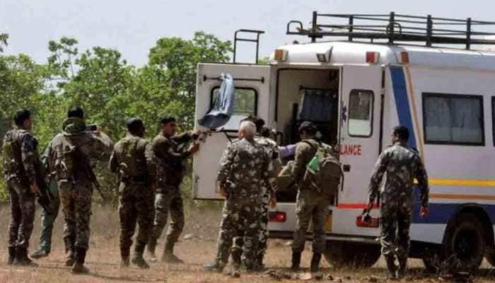 Congress worker killed by suspected Naxals in Chhattisgarh