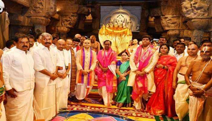 KCR offers prayers to Lord Balaji in Tirumala