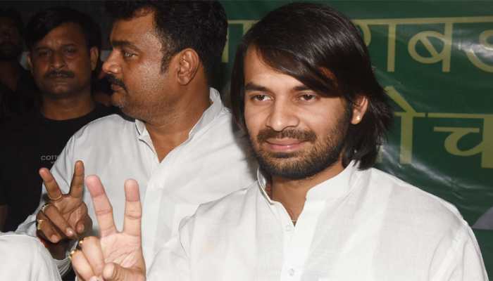 Tej Pratap Yadav injured in car accident in Patna