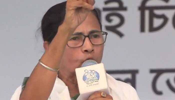 Mamata Banerjee, TMC leaders change Twitter DP to Jay Hind, Jay Bangla amid 'Jai Sri Ram' slogan row