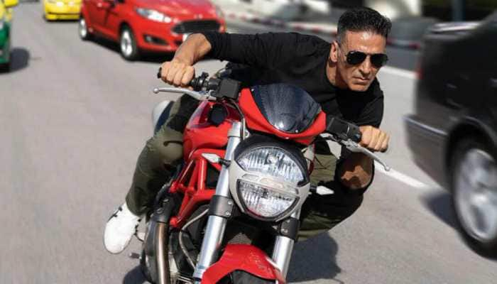 &#039;Sooryavanshi&#039; Akshay Kumar&#039;s swag in this pic from Bangkok is off the charts 