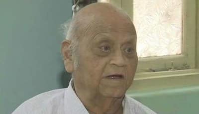 Veteran actor Dinyar Contractor dies at 79