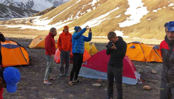Search operations for mountaineers missing in Nanda Devi peak halted due to bad weather Search operations for mountaineers missing in Nanda Devi peak halted due to bad weather