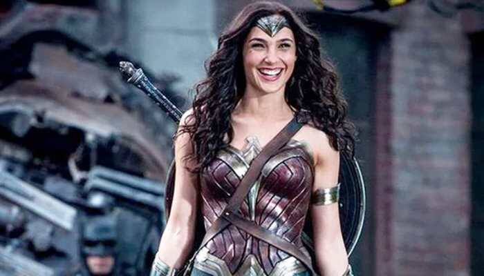 Patty Jenkins reveals Gal Gadot's new gold armour from 'Wonder Woman 1984'