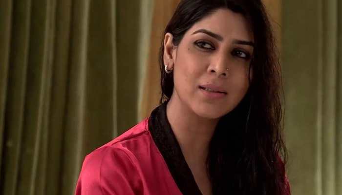 Sakshi Tanwar's scientist avatar in web series