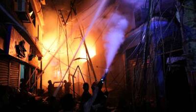 Massive fire engulfs godown near Howrah's Jagannath Ghat