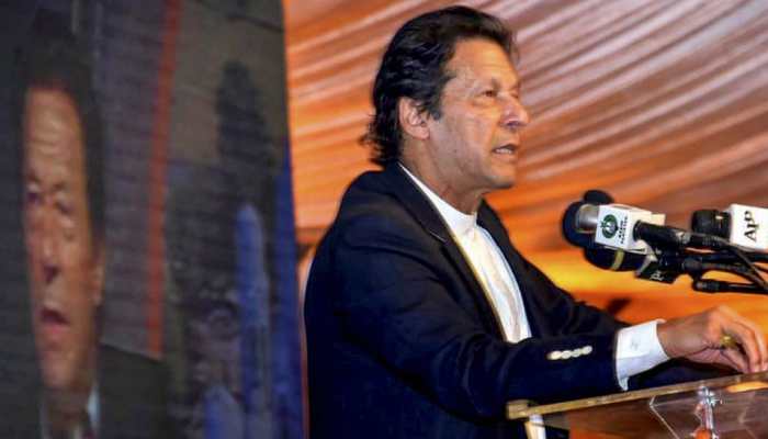 Pakistan PM Imran Khan to address nation amid financial crisis