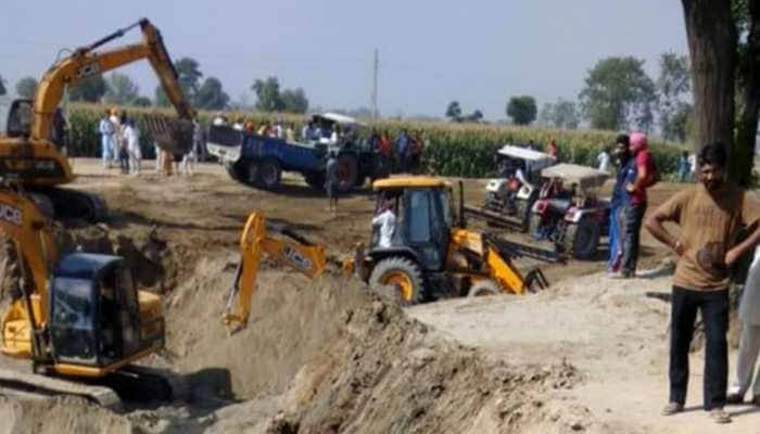 Rescued from borewell after four-day ordeal, two-year-old dies