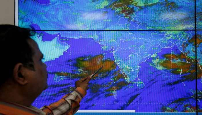 Vayu intensifies into &#039;Very Severe Cyclonic Storm&#039;, landfall expected in Gujarat&#039;s Veraval