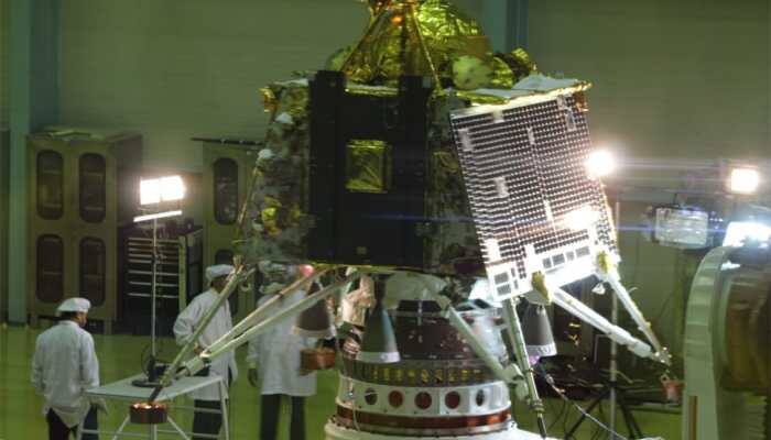 India to land near moon's south pole on September 6