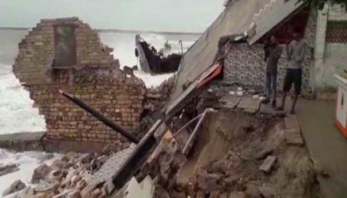 Cyclone Vayu: Portion of Porbandar's Bhuteshwar Mahadev temple collapses