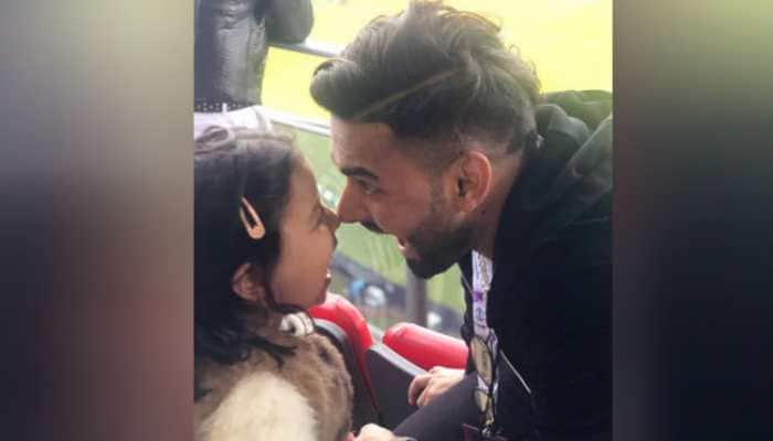 How MS Dhoni&#039;s daughter Ziva kept Rishabh Pant entertained during India vs Pakistan clash at Old Trafford - Watch