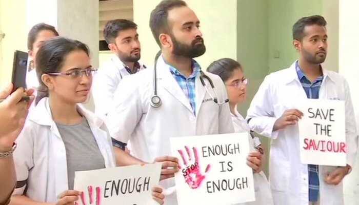 Mamata Banerjee agrees to demand for live telecast, meeting with doctors to be held
