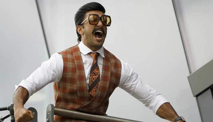 Ranveer Singh&#039;s World Cup antics has social media in ruptures