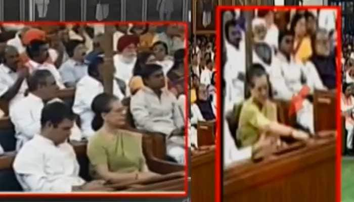 Rahul Gandhi checks mobile phone, stops Sonia from applauding President Ram Nath Kovind&#039;s address in Parliament 