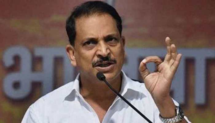 Bjp Mp Rajiv Pratap Rudy Hints At China Conspiracy In Linking Litchi To Aes Deaths In Muzaffarpur India News Zee News