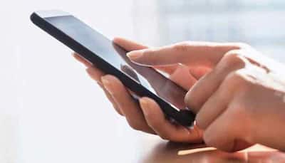 Minors banned from using mobile phones in Gujarat's Mehsana
