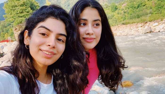 Janhvi Kapoor, sister Khushi chill in the mountains with their girl gang - Pics here